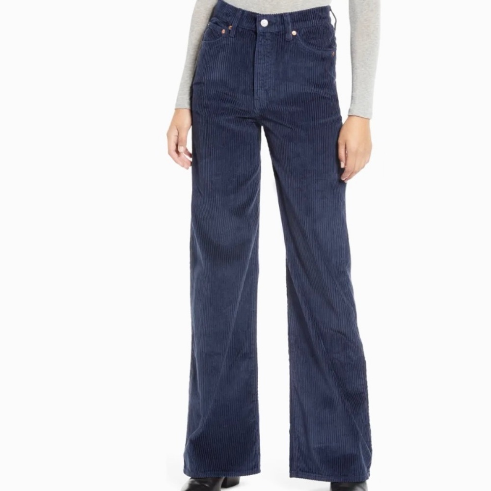 LEVI'S Ribcage Wide Leg Blue Corduroy Raw Hem High Waist Jeans Pants Size 30